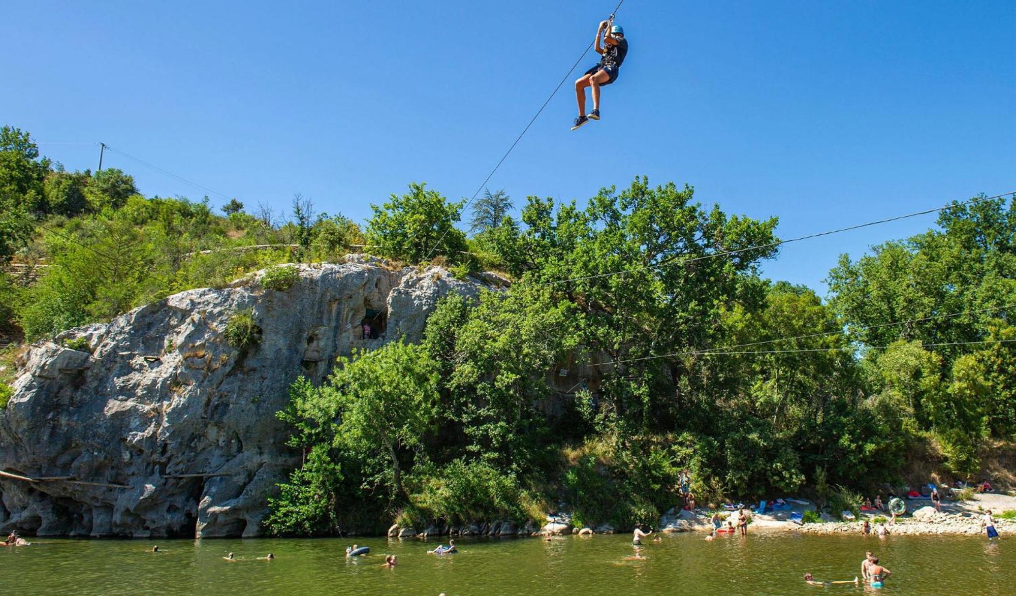 Camping Domaine De Chaussy Lagorce  Ngoại thất bức ảnh