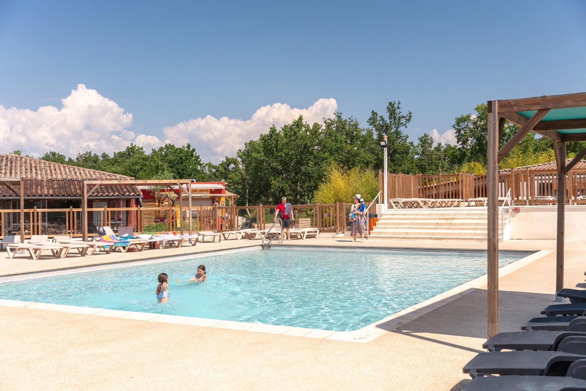 Camping Domaine De Chaussy Lagorce  Ngoại thất bức ảnh
