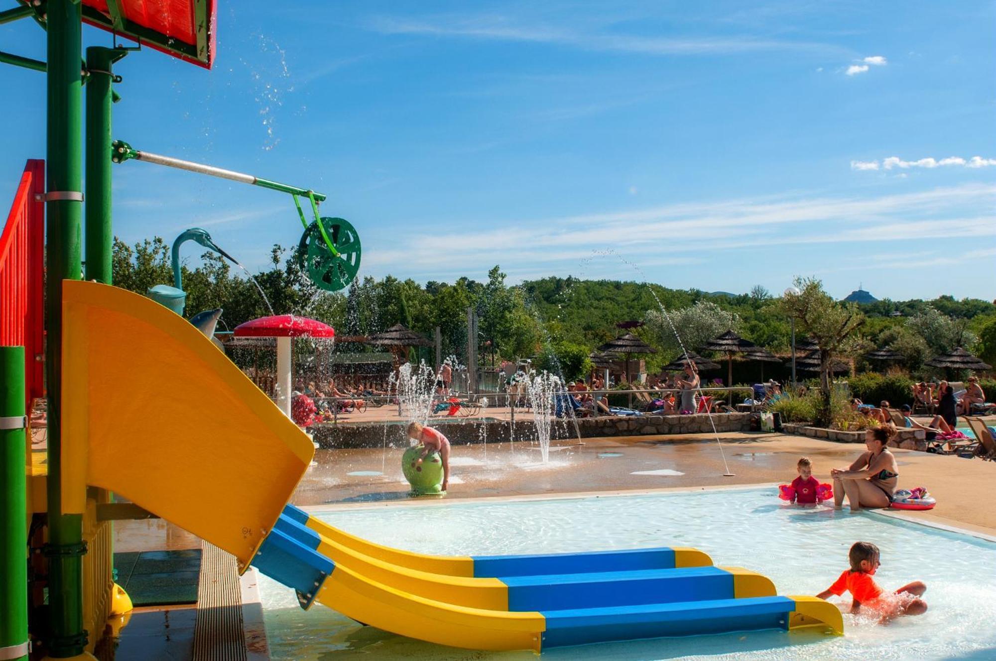 Camping Domaine De Chaussy Lagorce  Ngoại thất bức ảnh