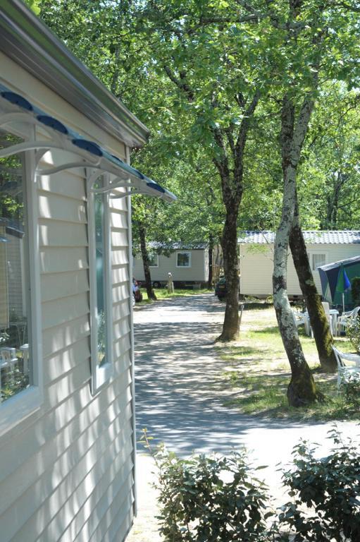 Camping Domaine De Chaussy Lagorce  Ngoại thất bức ảnh